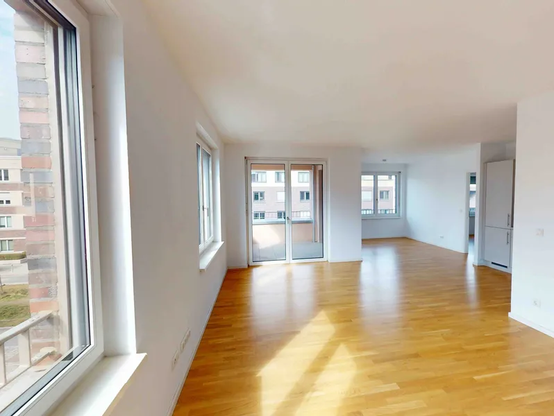 Ready to move in: Bright 3-room apartment with balcony in Karlshorst — photo 1